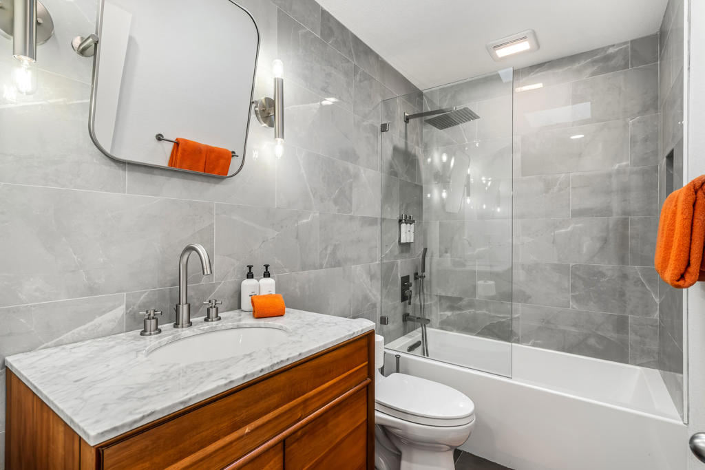 Palm Villas - Residential