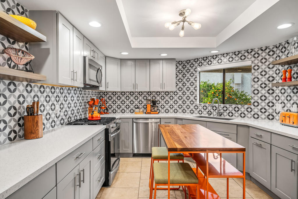 Palm Villas - Residential