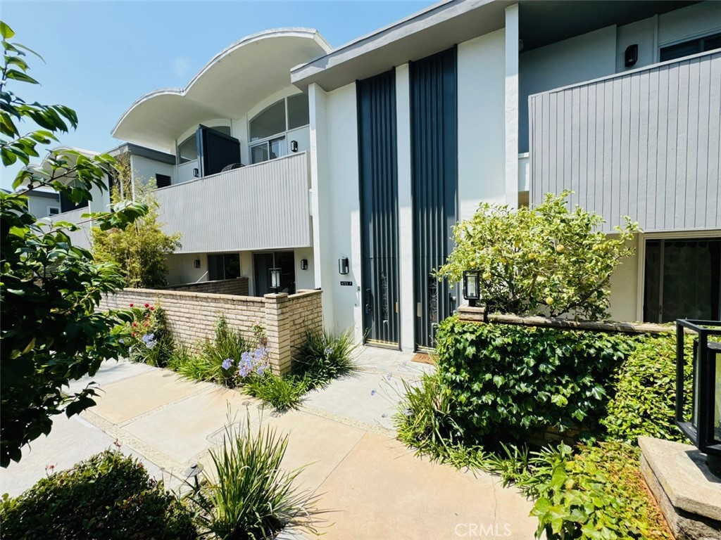 4723 La Villa Marina F