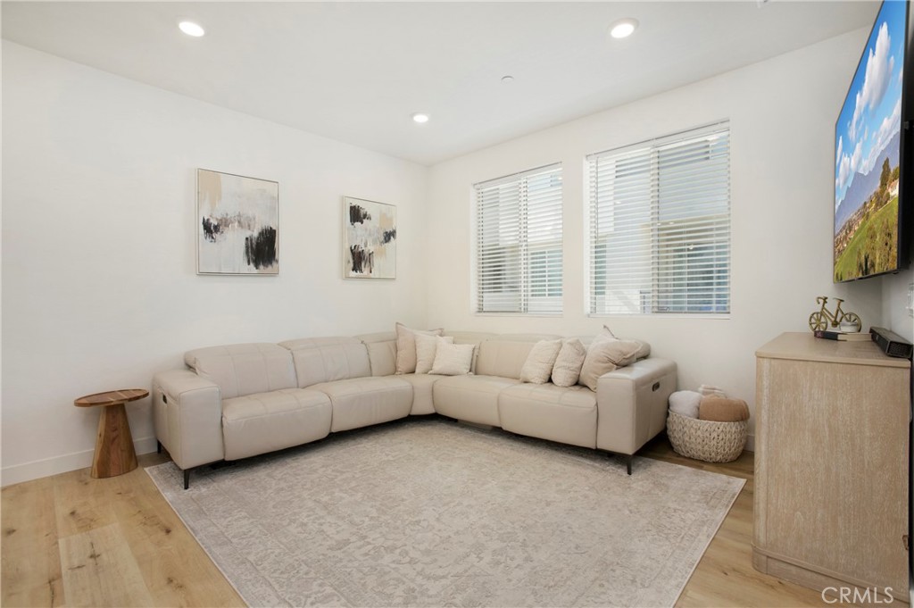 1578 Topeka Avenue 2