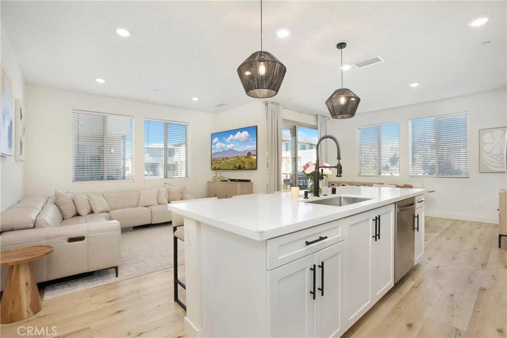 1578 Topeka Avenue 2