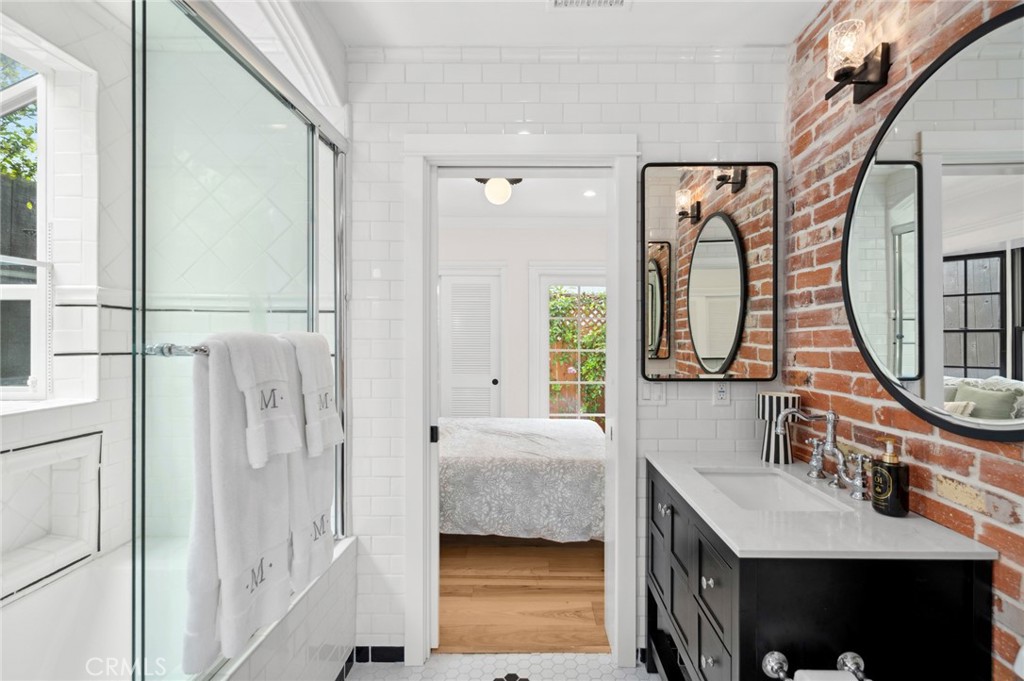 The Village (VIL) - Residential Lease