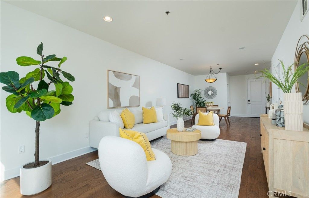 Photo of 817 N Alfred Street #205, Los Angeles, CA 90069 (MLS # BB25199897)