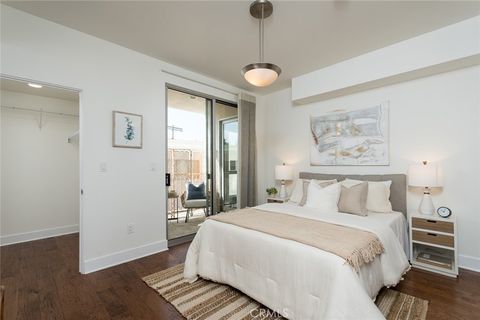 Photo of 817 N Alfred Street #205, Los Angeles, CA 90069 (MLS # BB25199897) Photo of 817 N Alfred Street #205, Los Angeles, CA 90069 (MLS # BB25199897)