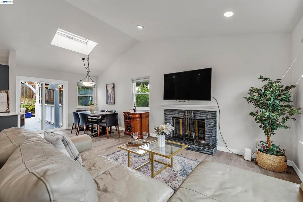 Photo of 23467 Mona Marie Ct Ct, Hayward, CA 94541 (MLS # 41136864)