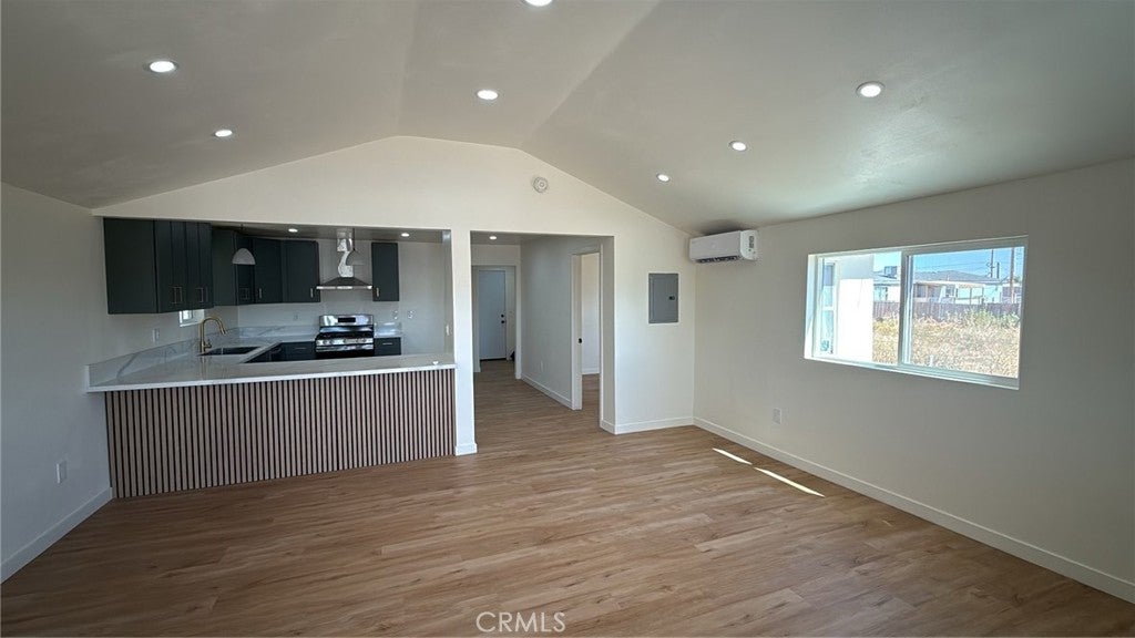 716 W Church Avenue