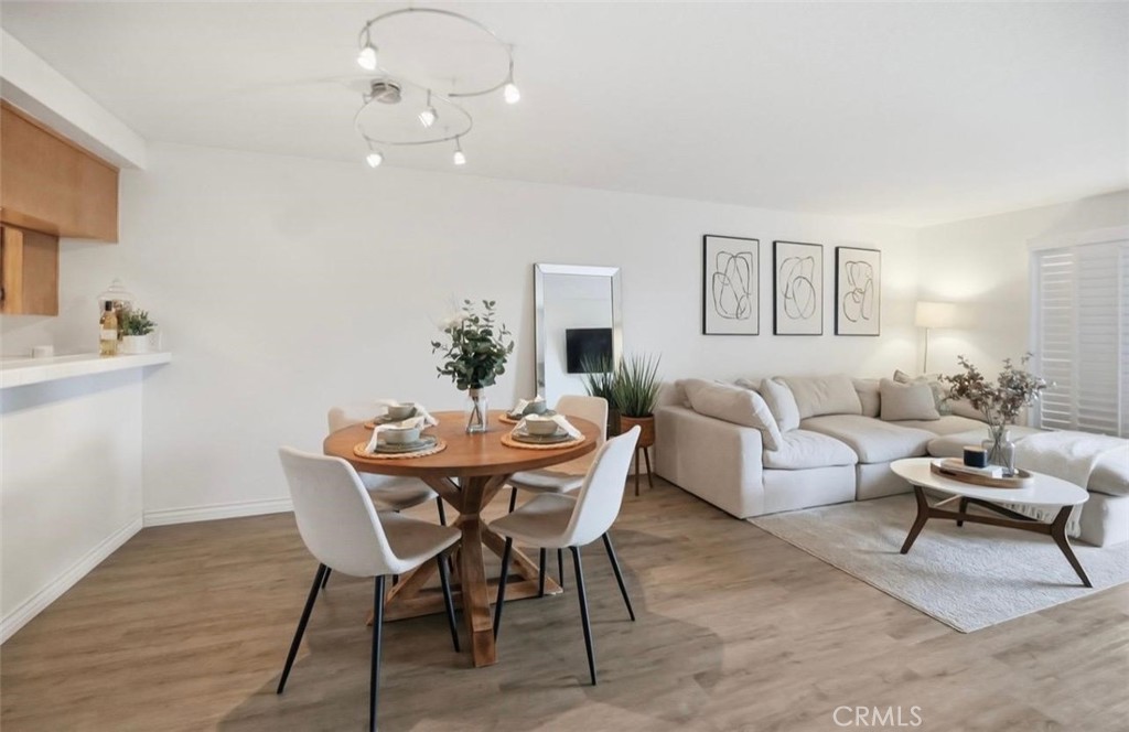 1335 Newport Avenue 202