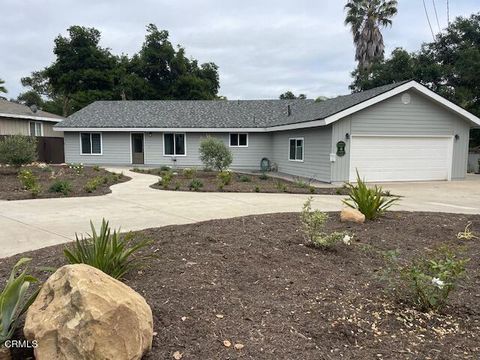 Photo of 594 S La Luna Avenue, Ojai, CA 93023 (MLS # V1-35903)