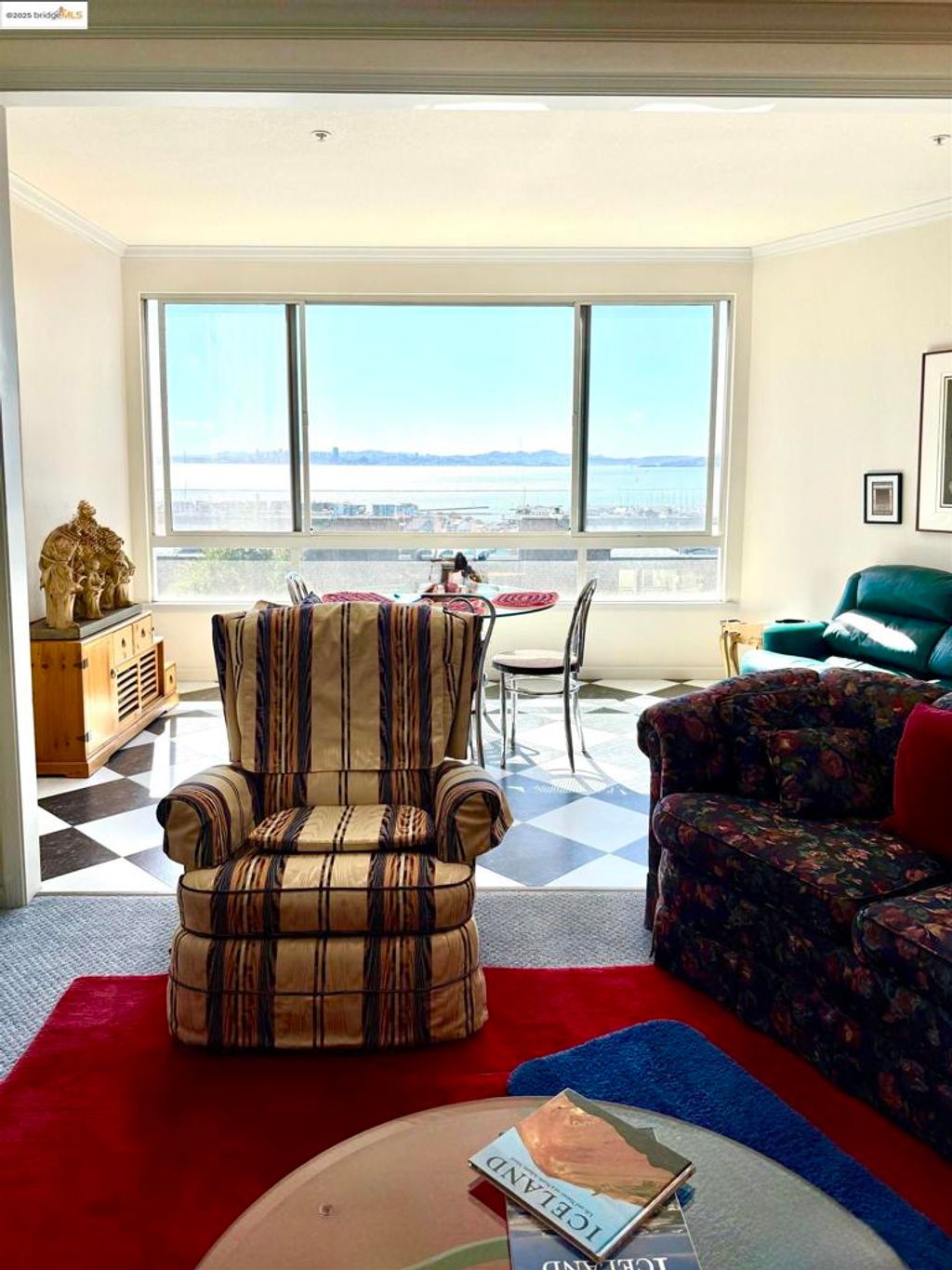Photo of 1400 Pinnacle Ct Ct #208, Richmond, CA 94801 (MLS # 41113874)