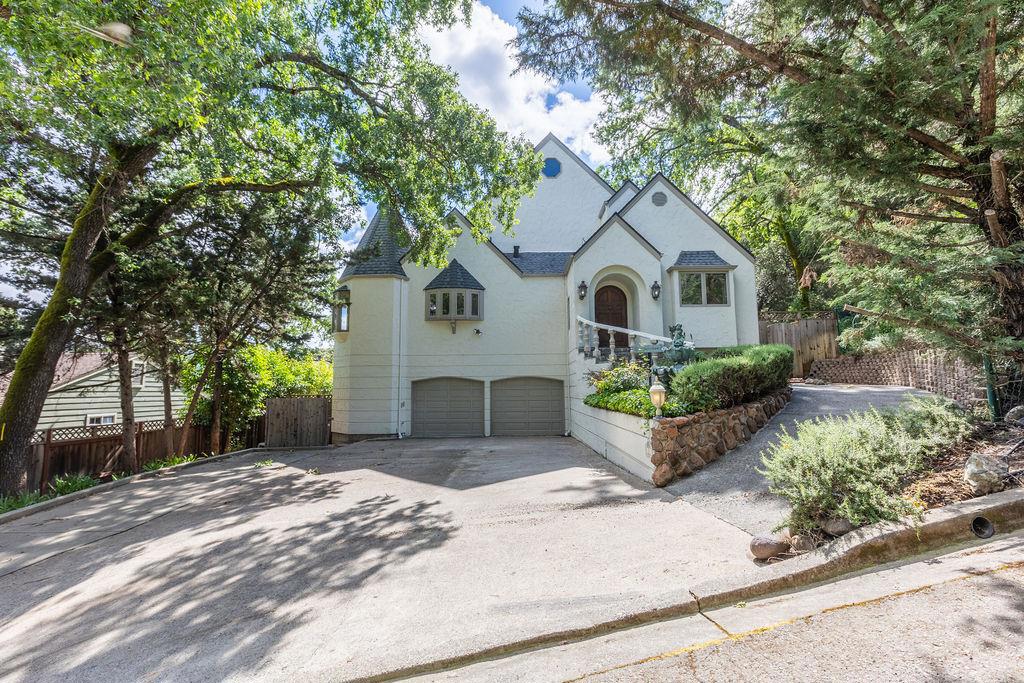 3 Lerner Drive