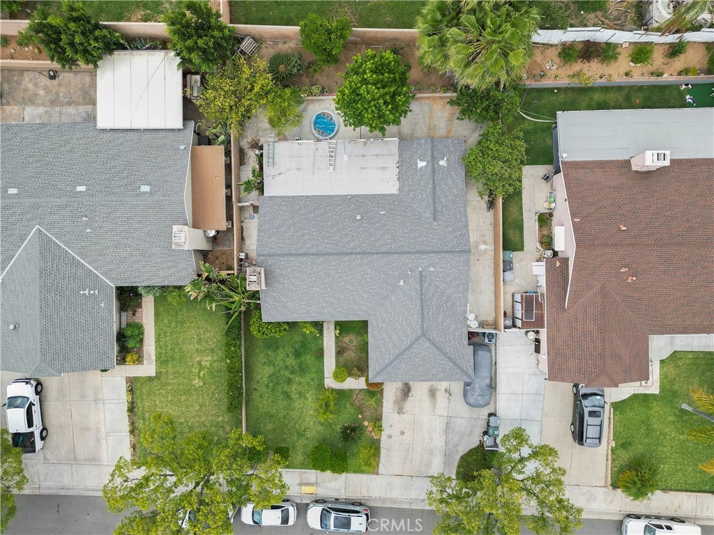5242 La Salle