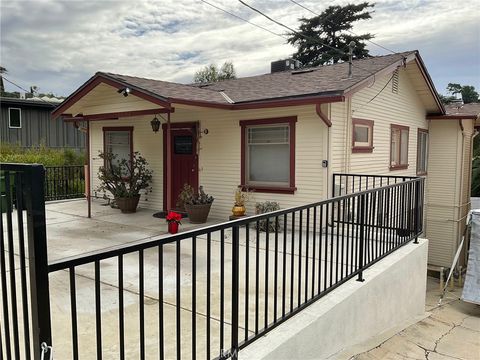 Photo of 2042 Rome Dr, Los Angeles, CA 90065 (MLS # CV25271344)