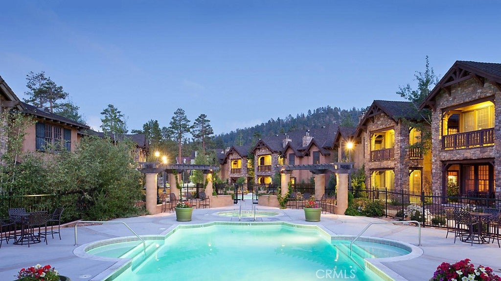 40671 Village 13A