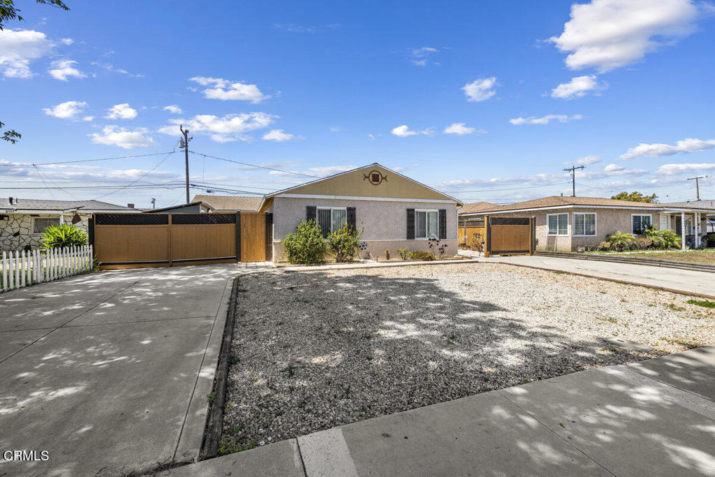 3011 Fournier Street
