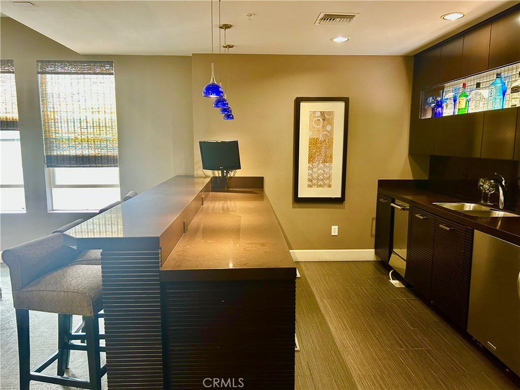 Downtown (DT) - Residential Lease