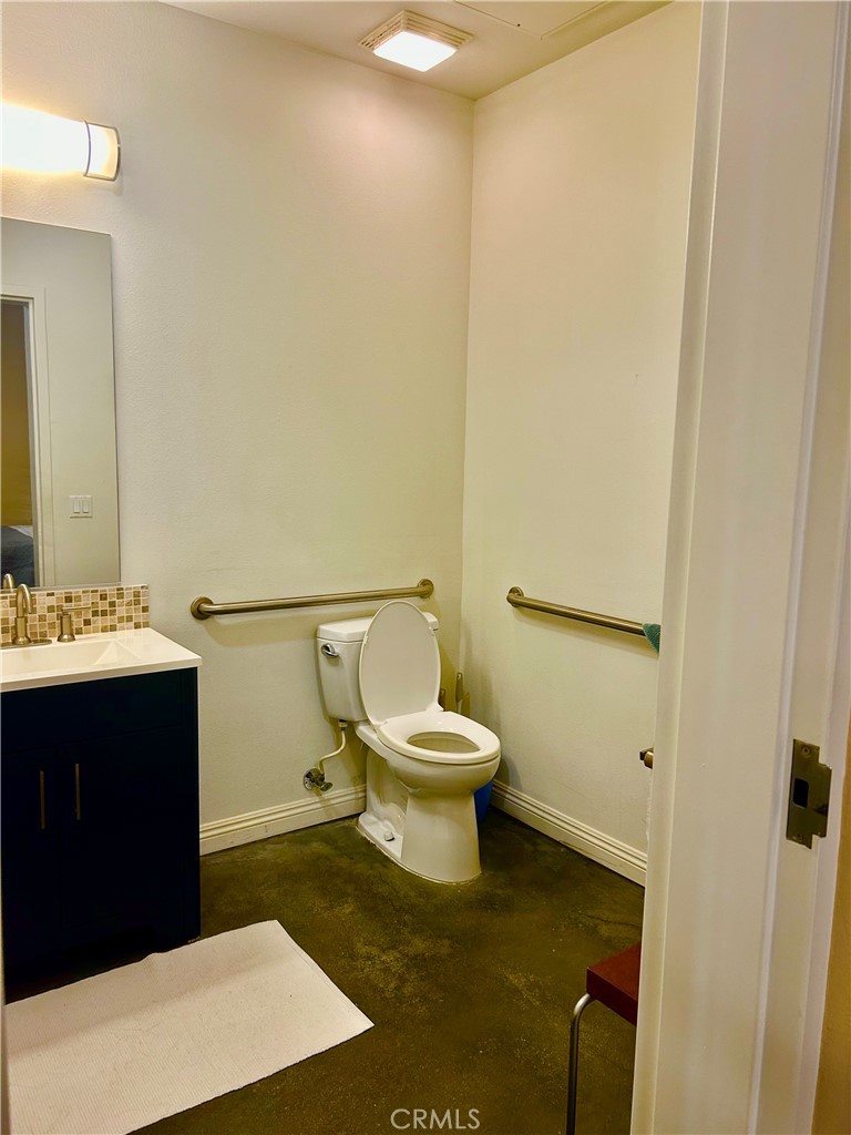 Downtown (DT) - Residential Lease