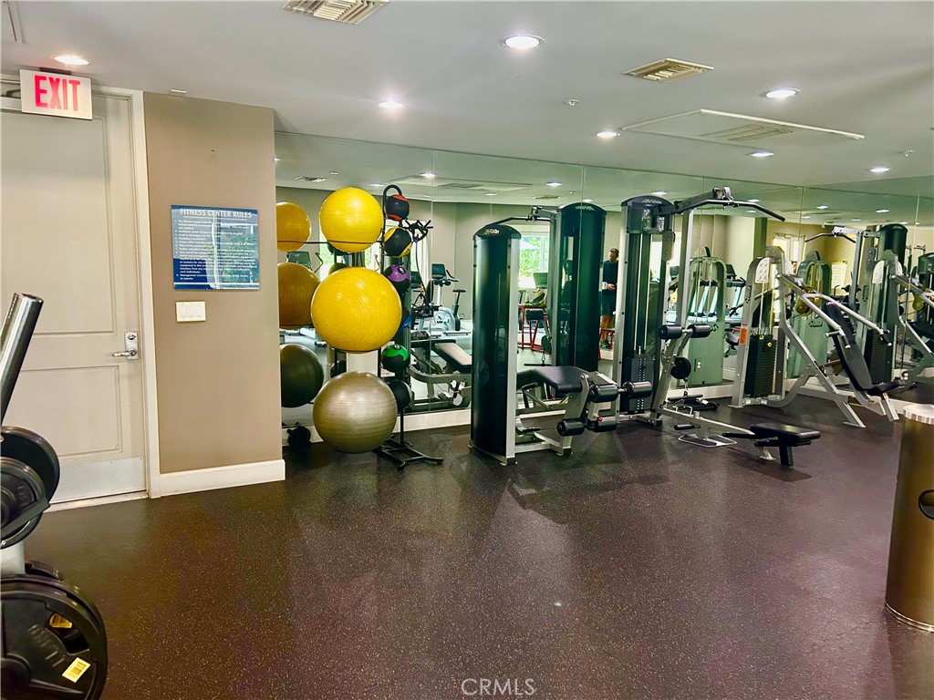 Downtown (DT) - Residential Lease