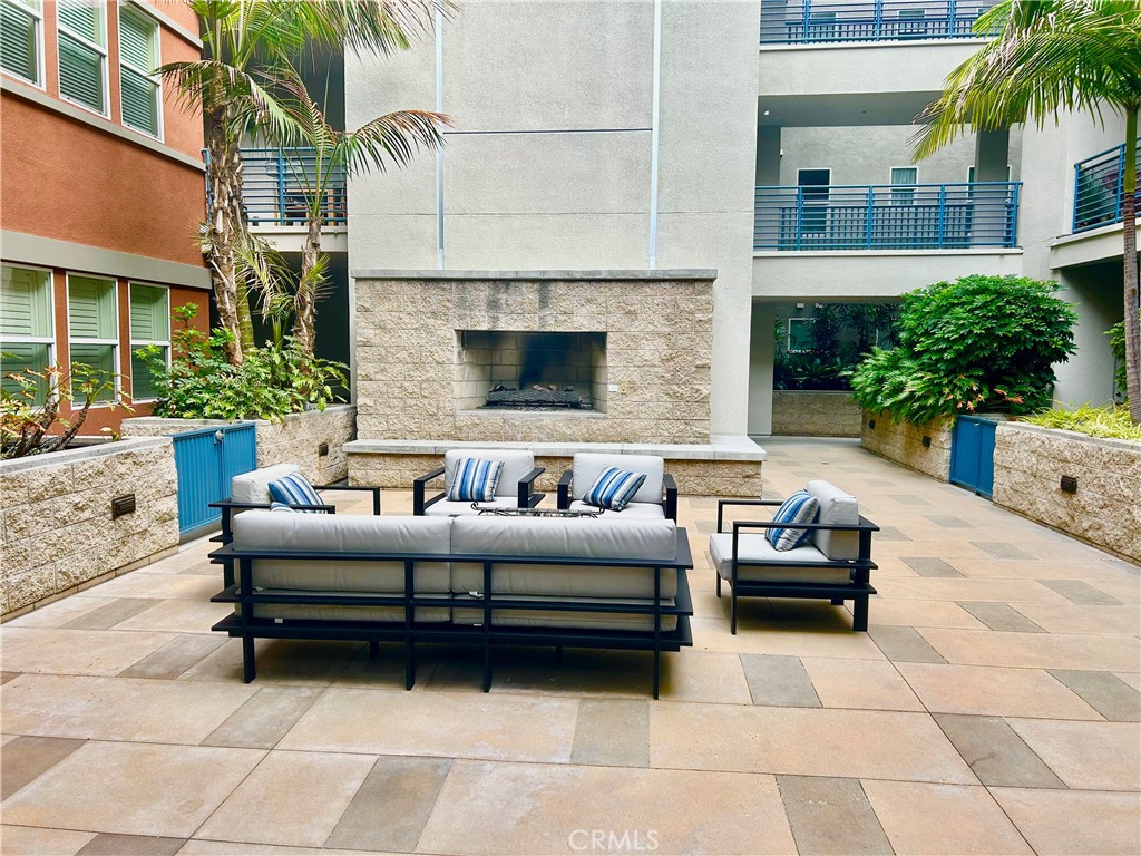 Downtown (DT) - Residential Lease