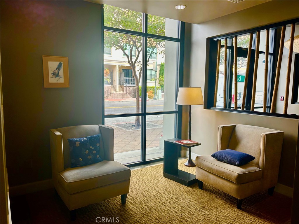 Downtown (DT) - Residential Lease