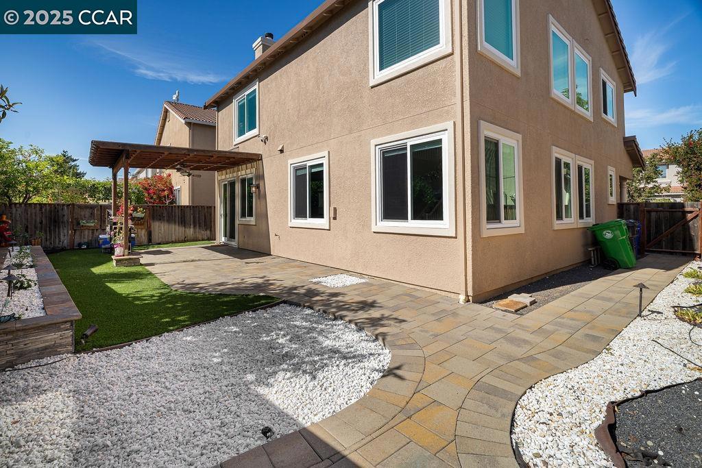 HERON BAY - Residential