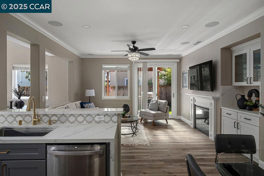 HERON BAY - Residential