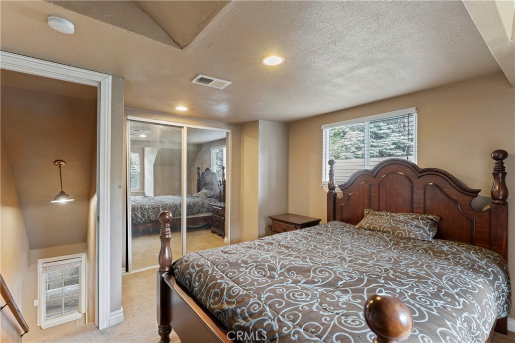 Twin Peaks (TWIN) - Residential