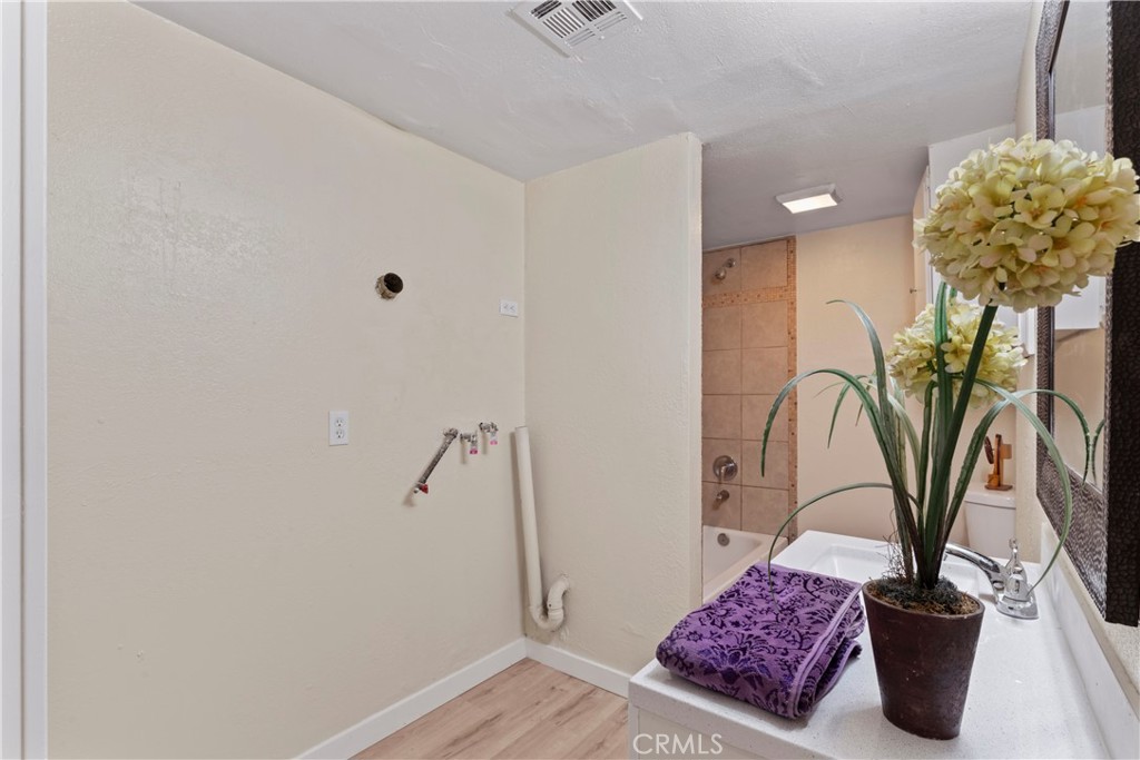 Twin Peaks (TWIN) - Residential