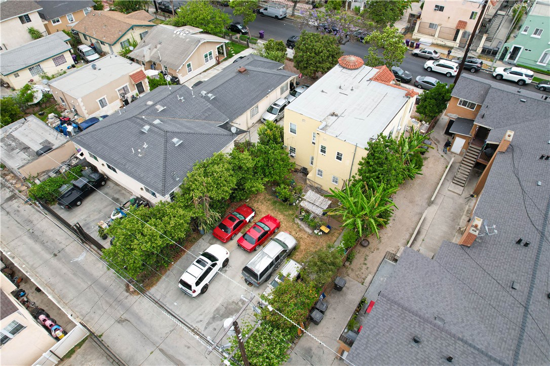 1451 Walnut Avenue