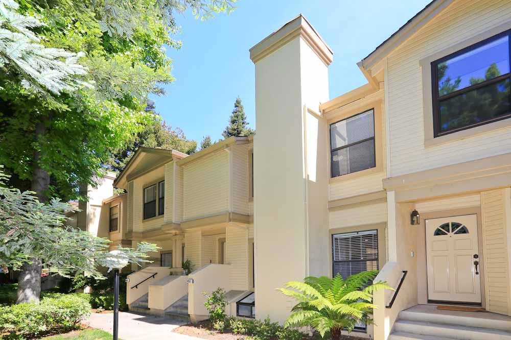 You will love this contemporary designed townhouse with generously sized living spaces, abundant natural light, high ceilings, hardwood floors and skylights. Updated eat-in granite kitchen,Large living room. Master bedroom/bath suite. Additional downstairs bonus/library/playroom. Custom hardwood floors. Private patio with extra storage.Separate laundry room. Complex pool/spa/parklike grounds.Short distance to tech companies, schools, shopping, expressways and commute routes to all of the Silicon Valley.
