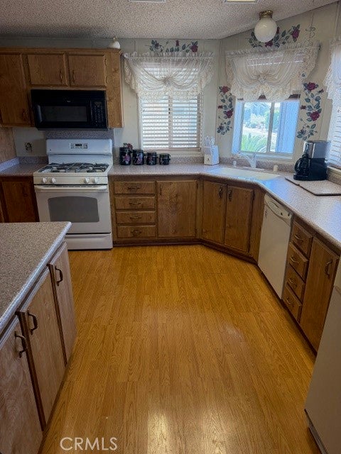 Tiny photo for 4000 Pierce ST #27, Riverside, CA 92505 (MLS # IV26231880)