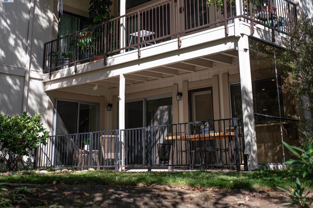 ROSSMOOR - Residential