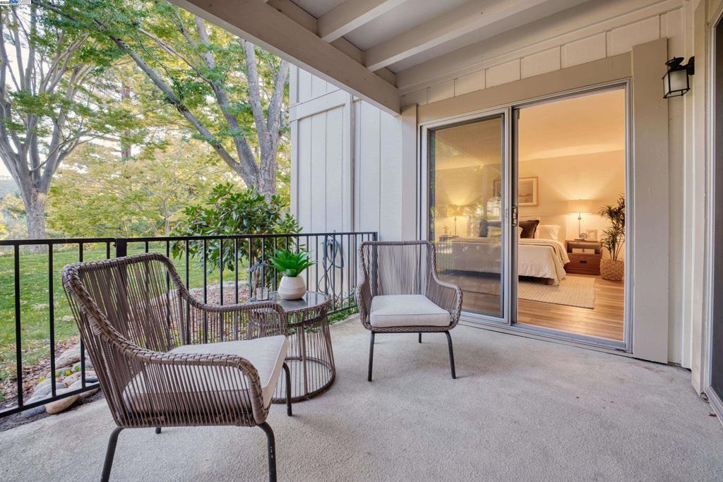 ROSSMOOR - Residential
