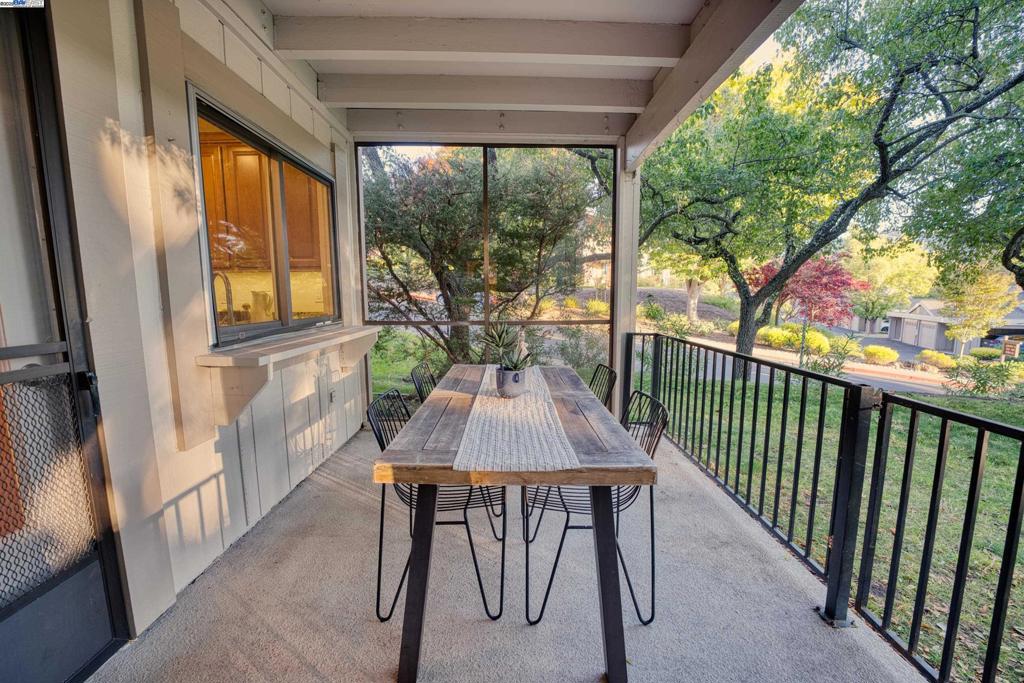 ROSSMOOR - Residential