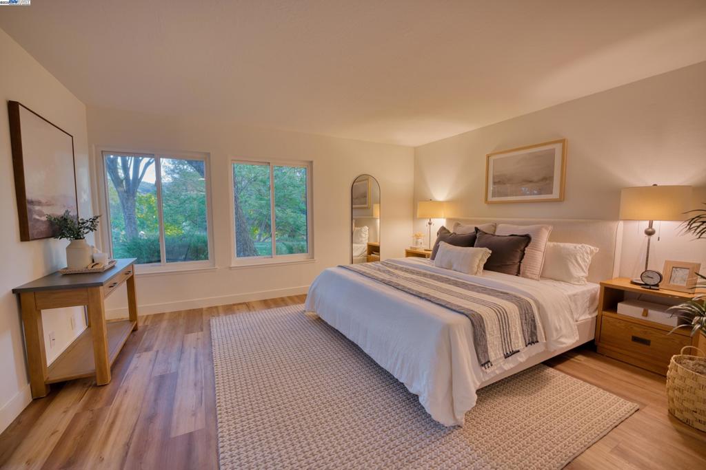 ROSSMOOR - Residential