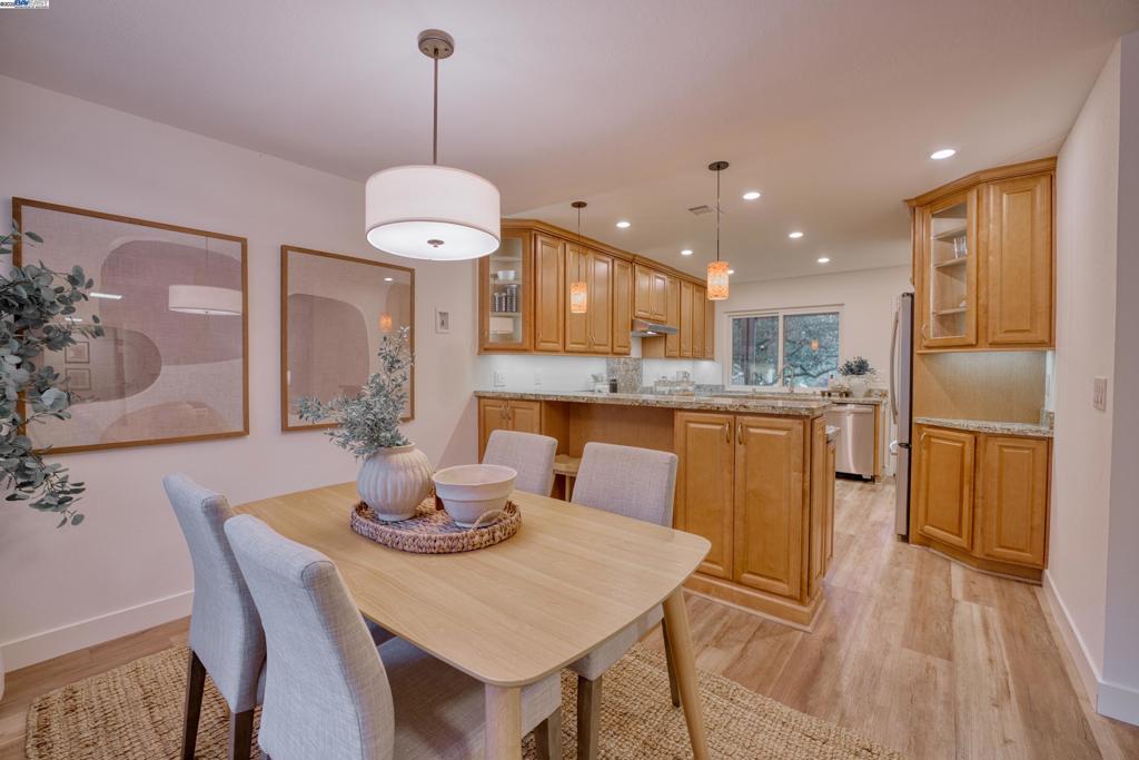 ROSSMOOR - Residential
