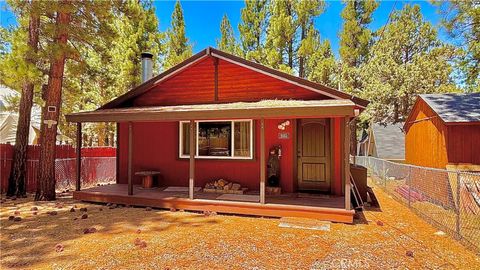 Photo of 2051 6th Lane, Big Bear, CA 92314 (MLS # DW25119356) Photo of 2051 6th Lane, Big Bear, CA 92314 (MLS # DW25119356)