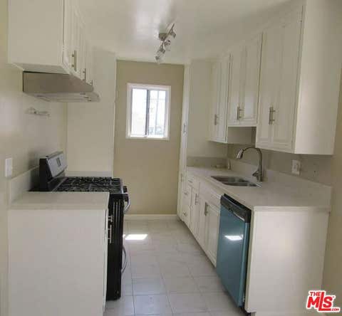 Photo of 1237 Amherst Avenue #9, Los Angeles, CA 90025 (MLS # 26867361)