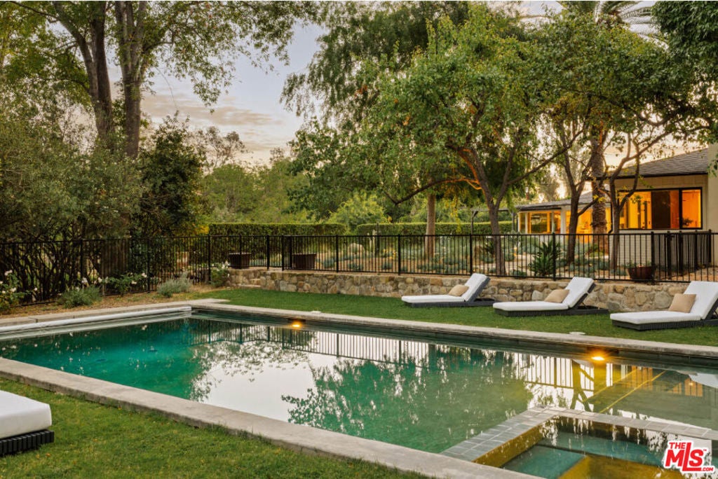 803 Country Club Drive