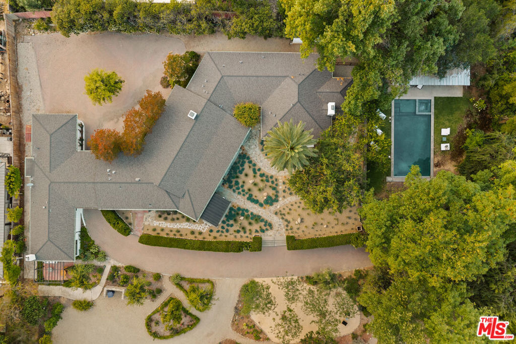 803 Country Club Drive