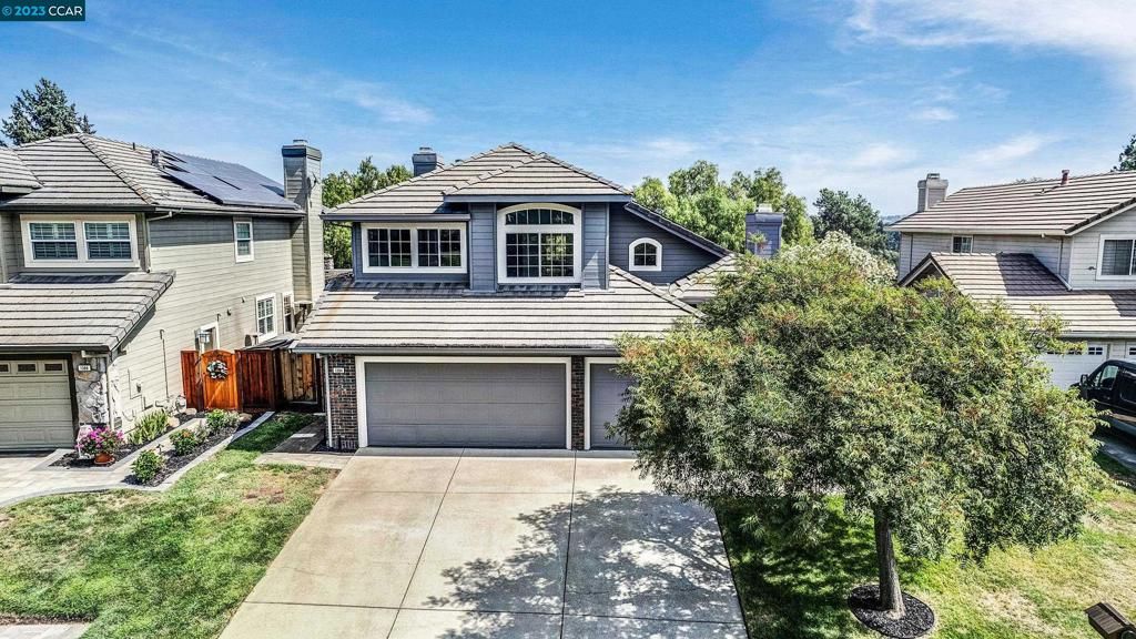 listing image 130727792887957243862