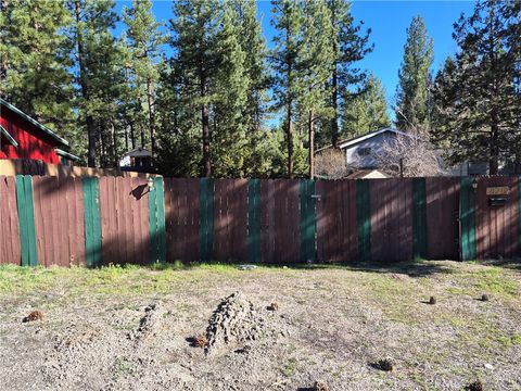 Photo of 825 E Big Bear Blvd, Big Bear City, CA 92314 (MLS # IG26062292)