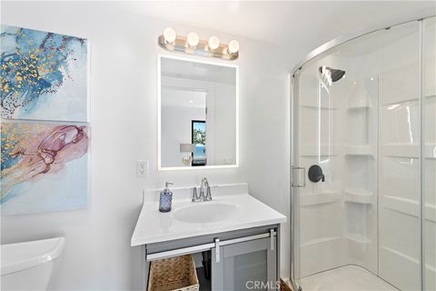 Tiny photo for 866 Coast View Drive, Laguna Beach, CA 92651 (MLS # LG25233098)