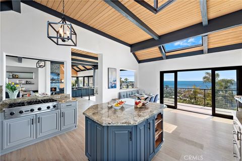 Tiny photo for 866 Coast View Drive, Laguna Beach, CA 92651 (MLS # LG25233098)