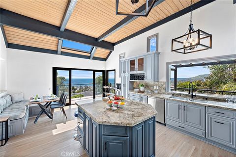 Tiny photo for 866 Coast View Drive, Laguna Beach, CA 92651 (MLS # LG25233098)