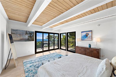 Tiny photo for 866 Coast View Drive, Laguna Beach, CA 92651 (MLS # LG25233098)