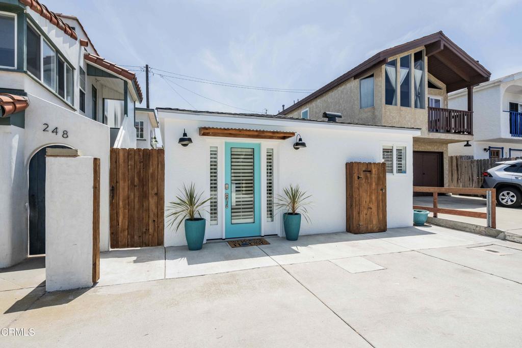 244 Cahuenga Drive