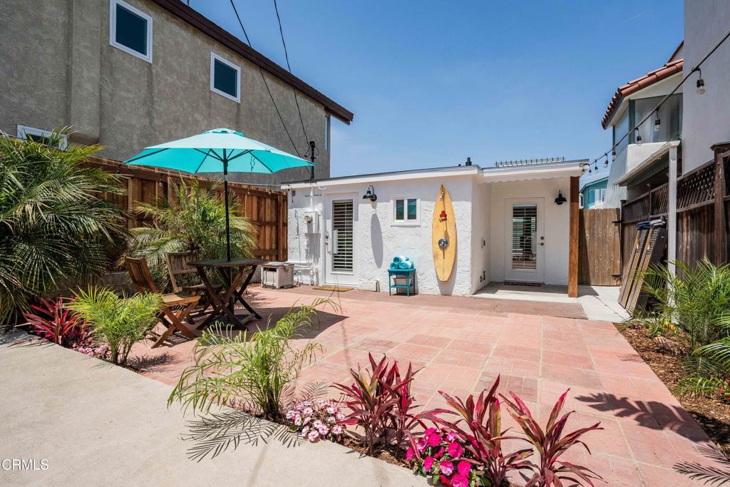 244 Cahuenga Drive
