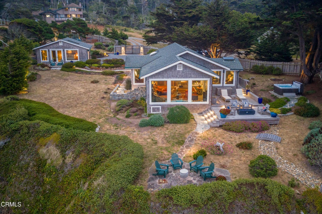 6018 California 1
