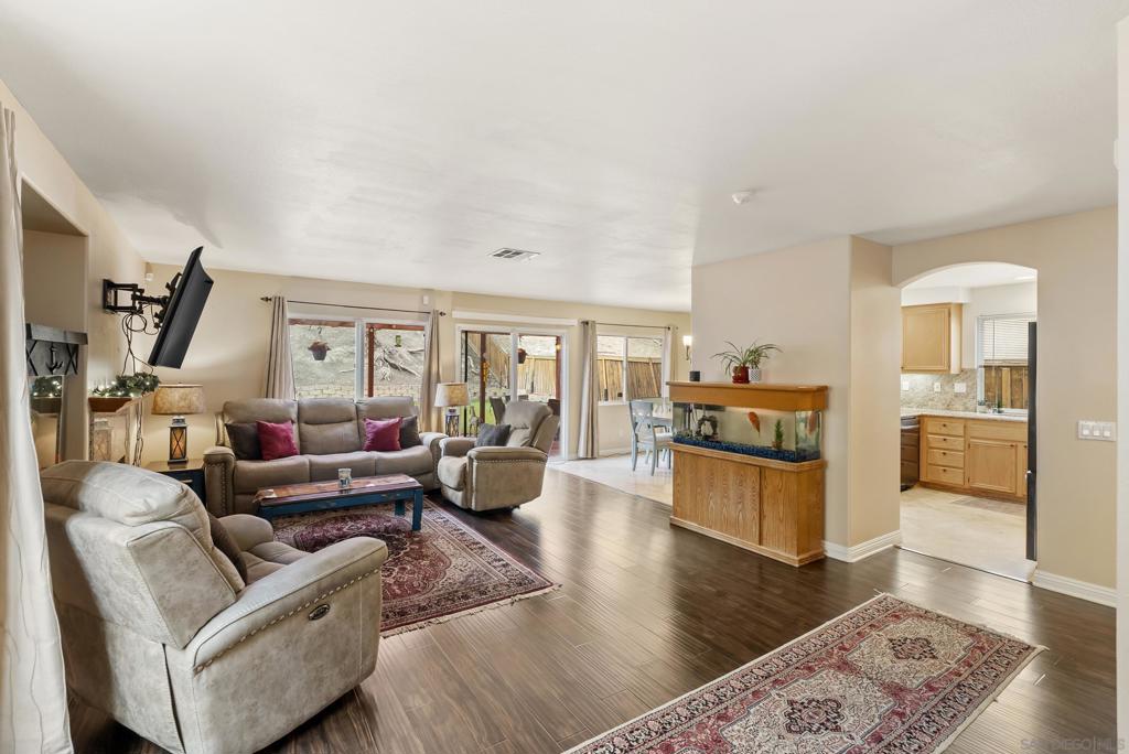 5562 Vista San Simeon