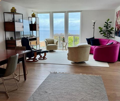 Photo of 424 Stratford Court #A32, Del Mar, CA 92014 (MLS # NDP2603216)